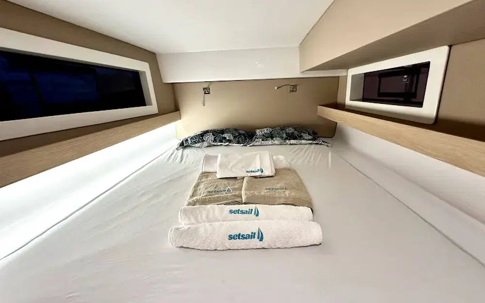 slider 19 Aventura Yacht Aventura 37