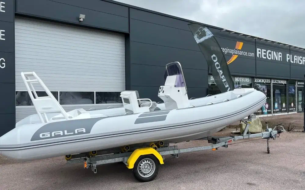 slider 0 Gala Boats V580 Deluxe