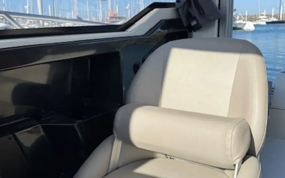 slider 12 Quicksilver 675 Weekend