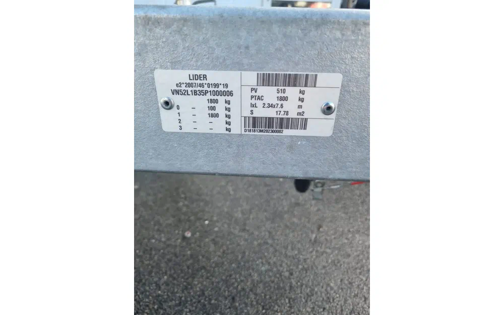 slider 11 Iron Boats 647