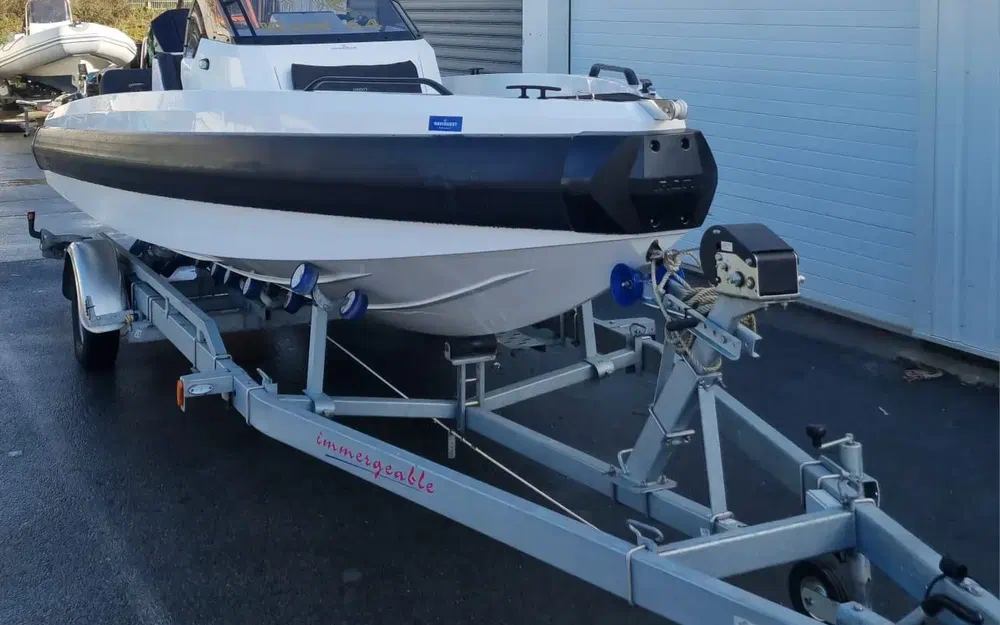 slider 2 Iron Boats 647