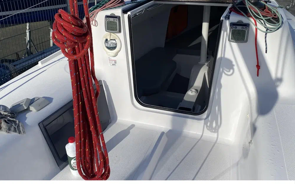 slider 9 Beneteau First 24