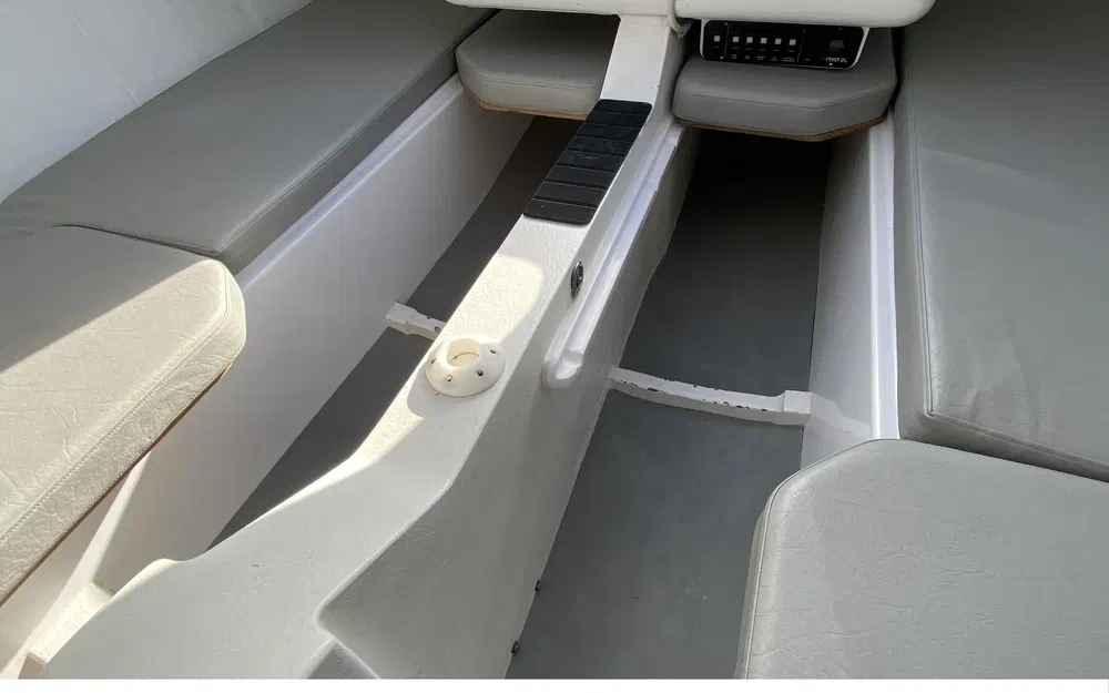 slider 12 Beneteau First 24