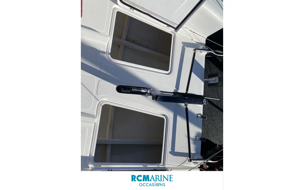 slider 14 Beneteau First 24