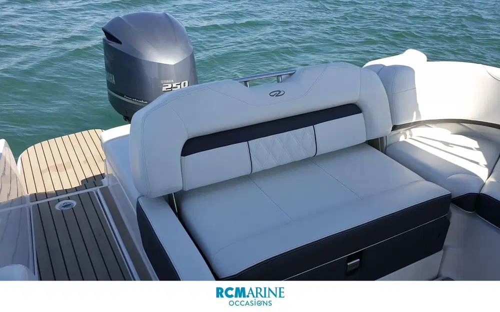 slider 15 Regal 26 Express