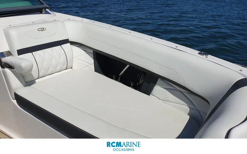 slider 6 Regal 26 Express