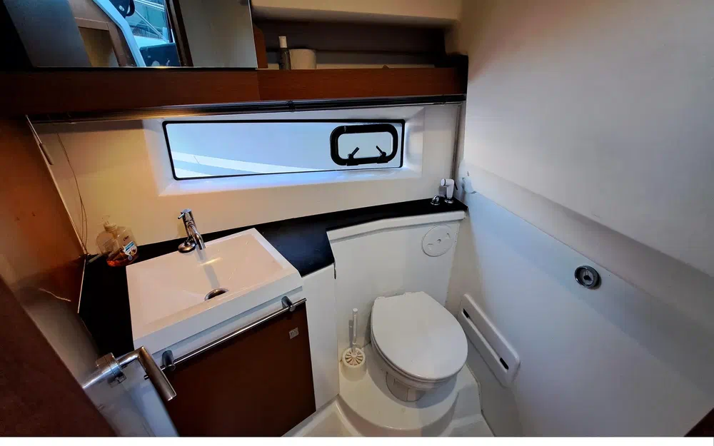 slider 18 Jeanneau NC 9