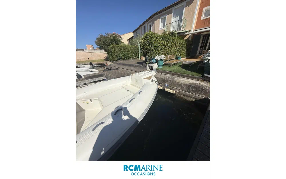 slider 4 Capelli Tempest 775