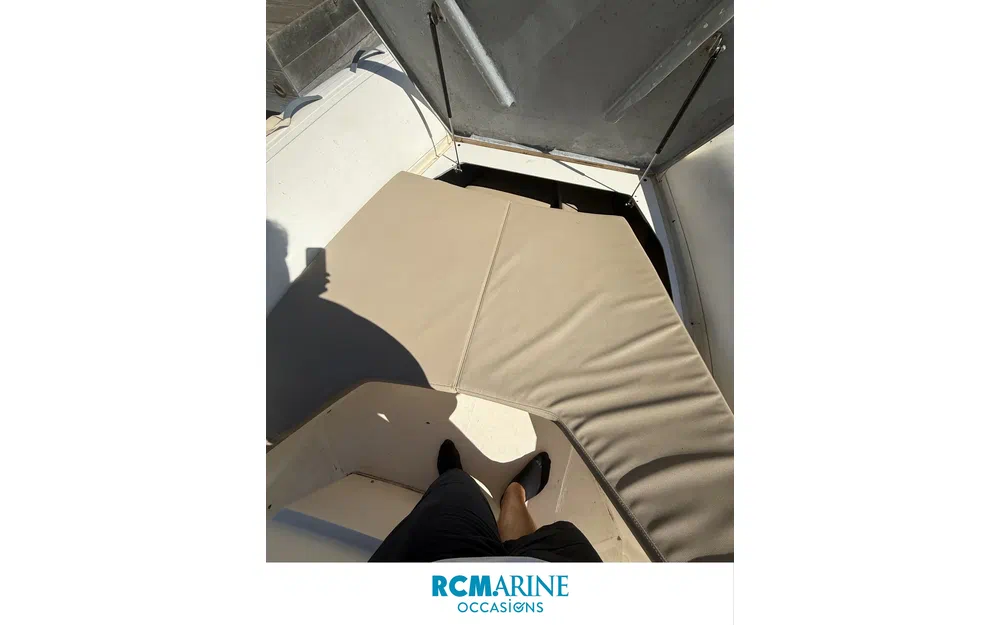 slider 8 Capelli Tempest 775