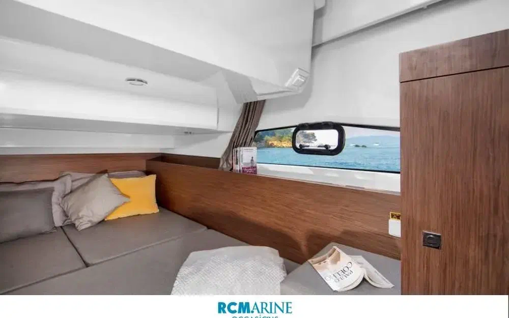 slider 9 Jeanneau Merry Fisher 1095