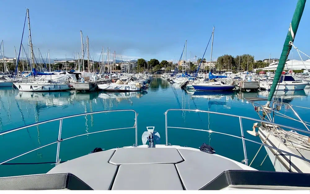 slider 3 Jeanneau Merry Fisher 1095