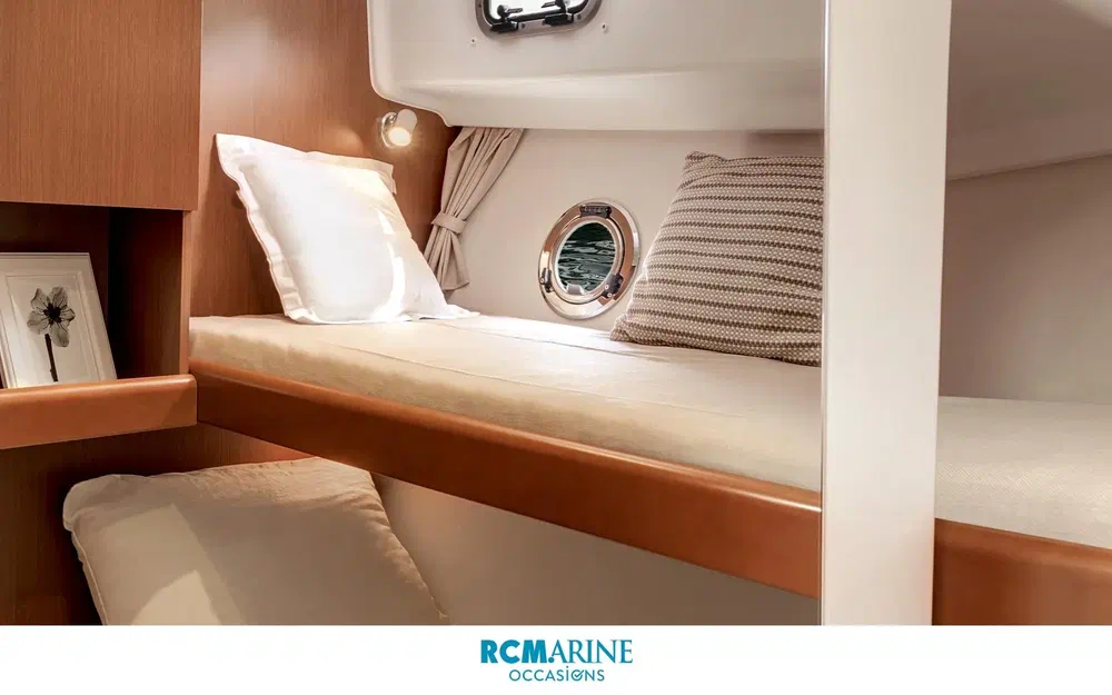 slider 14 Beneteau Swift Trawler 34 Fly