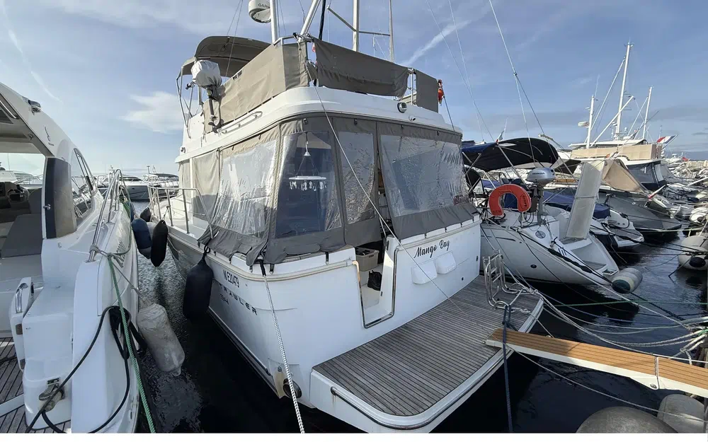 slider 4 Beneteau Swift Trawler 34 Fly