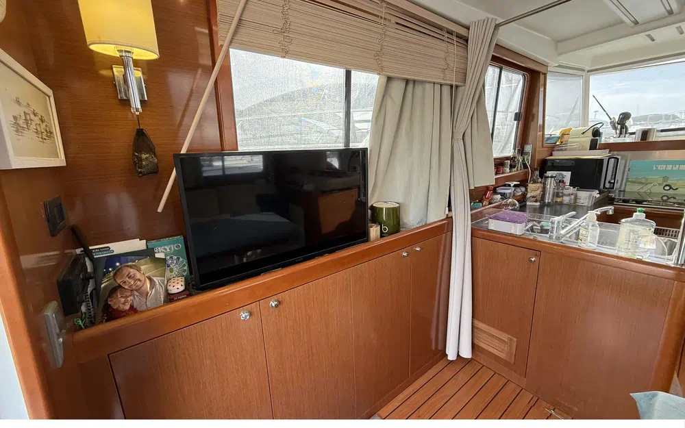 slider 7 Beneteau Swift Trawler 34 Fly