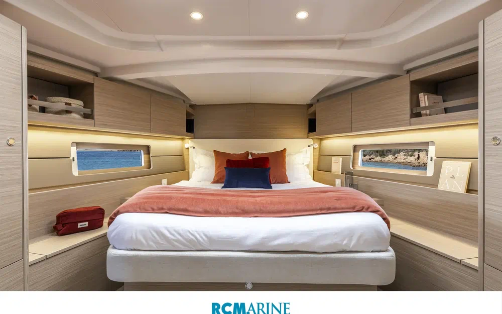 slider 17 Beneteau Oceanis 47