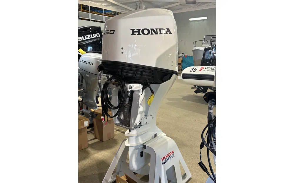 slider 2 Moteur 150 cv promo