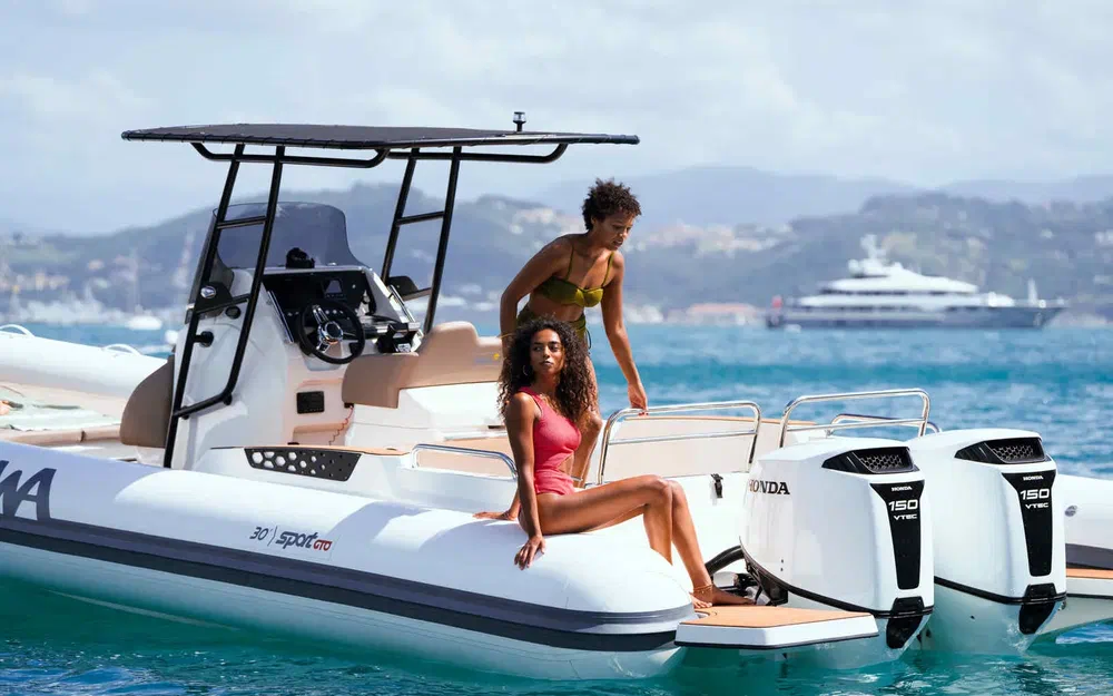 slider 5 Moteur 150 cv promo