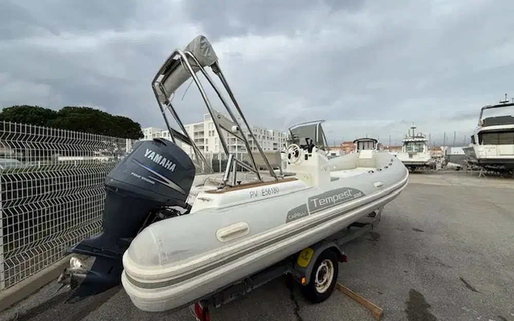 slider 1 Capelli Tempest 626