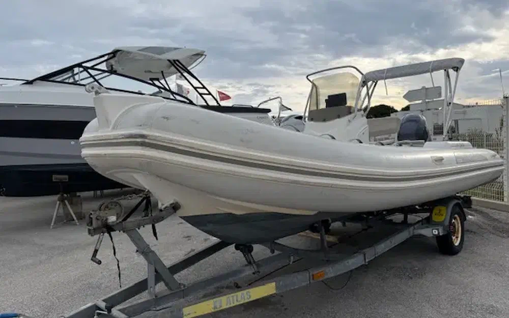 slider 2 Capelli Tempest 626