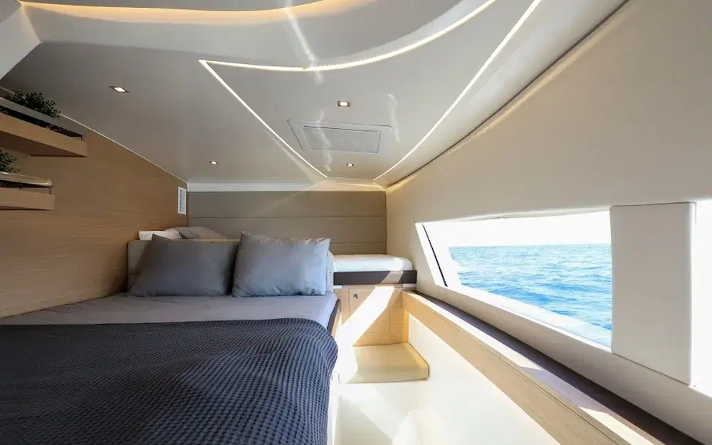 slider 20 Moomba Makai