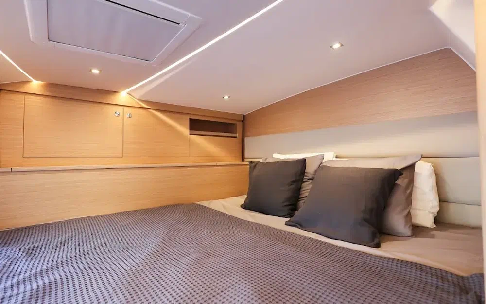 slider 21 Moomba Makai