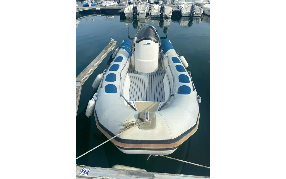 slider 8 Valiant V 520