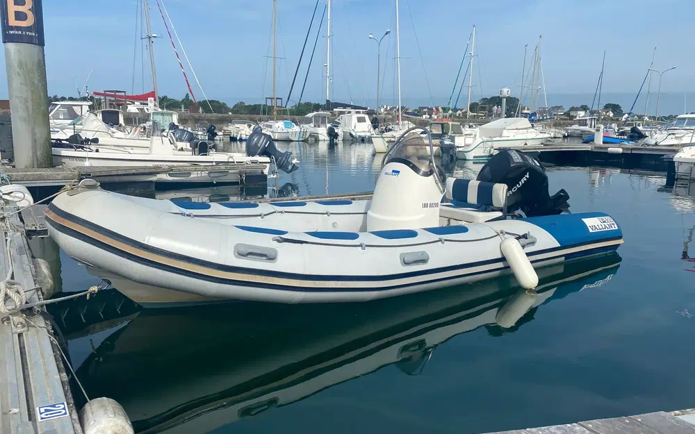 slider 9 Valiant V 520