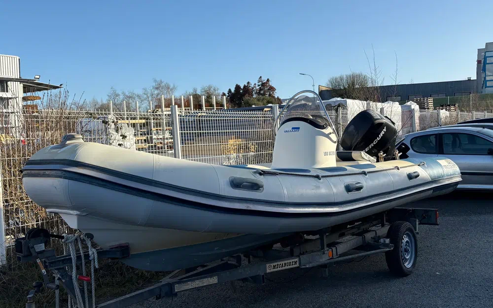 slider 0 Valiant V 520