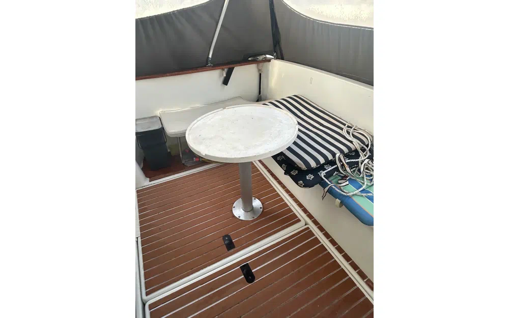 slider 2 Jeanneau Merry Fisher 925 Fly