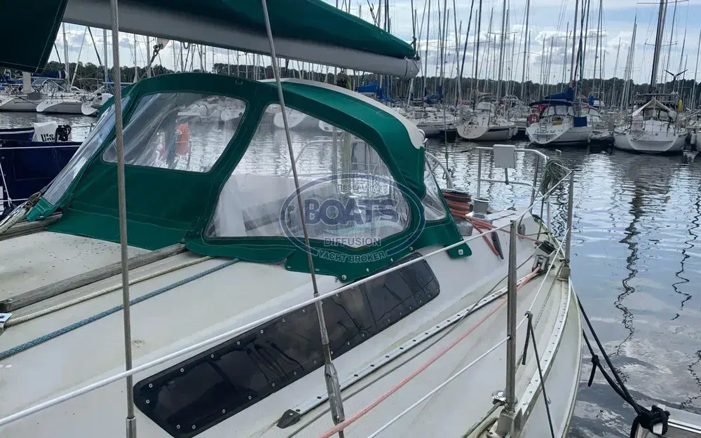 slider 9 Jeanneau Melody