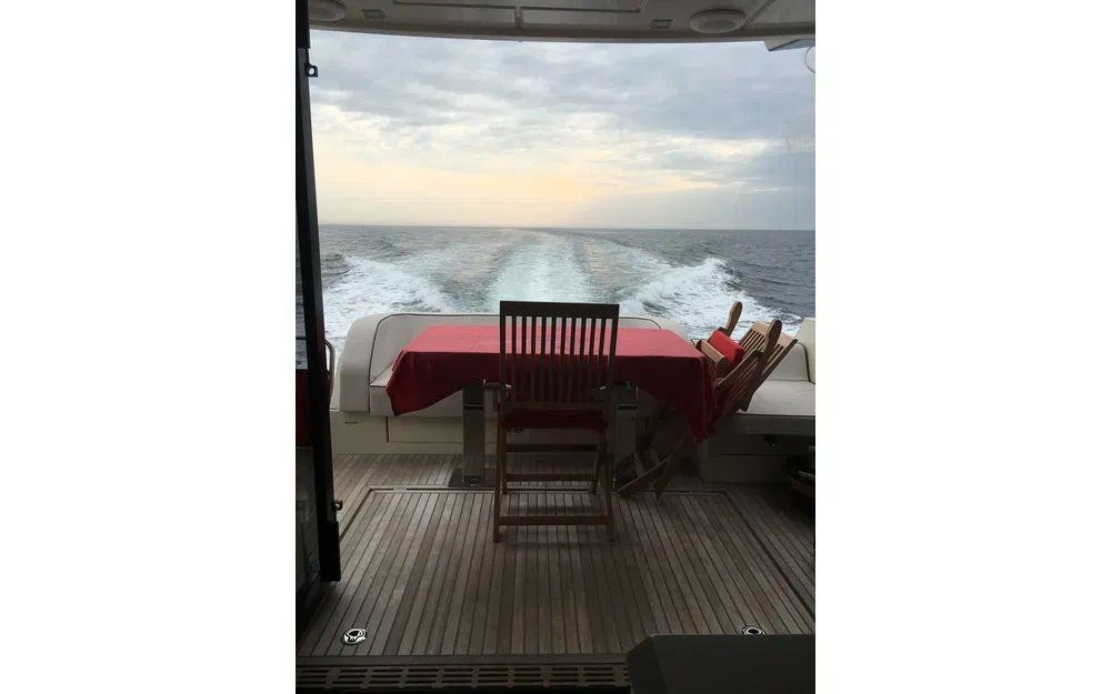 slider 12 Beneteau Monte Carlo 5 S