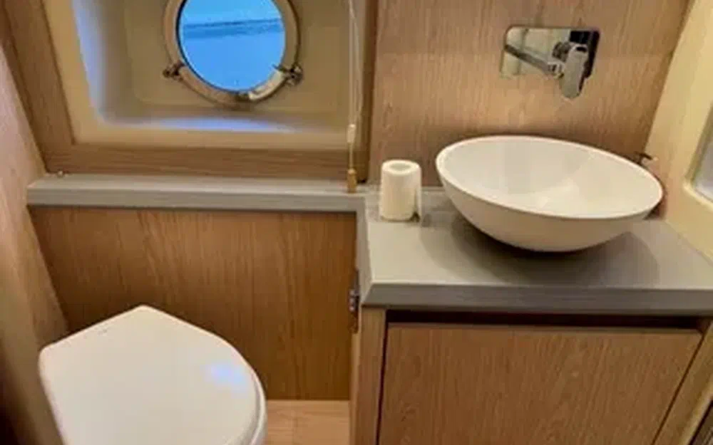 slider 33 Beneteau Monte Carlo 5 S