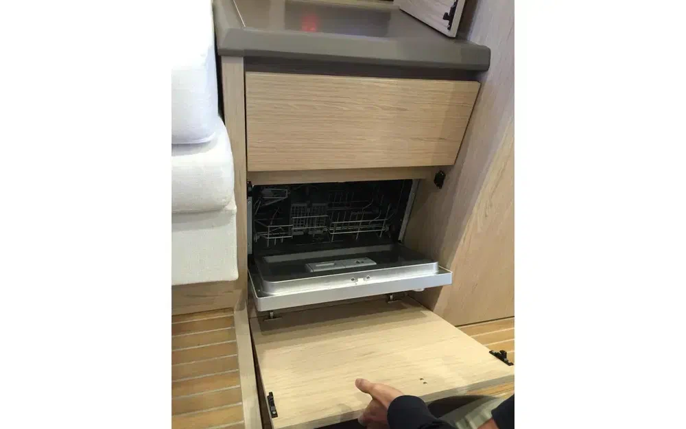 slider 45 Beneteau Monte Carlo 5 S