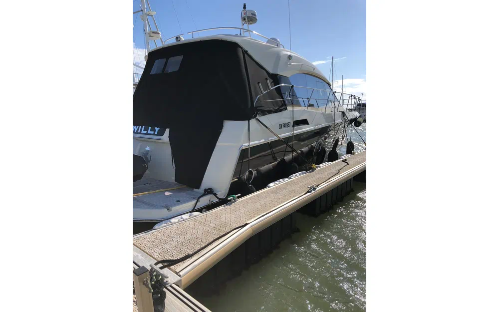 slider 1 Beneteau Monte Carlo 5 S