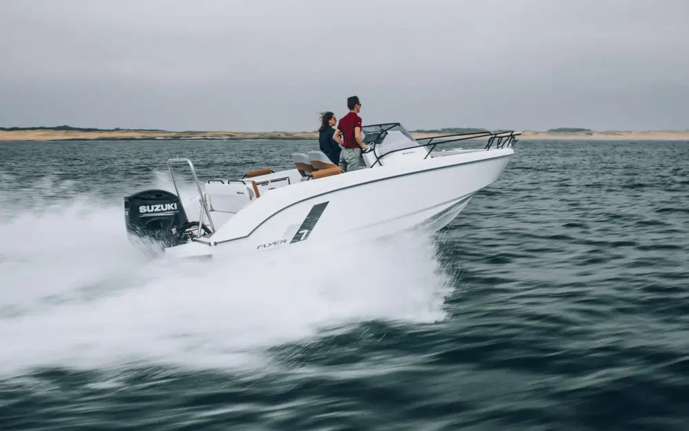 slider 0 Beneteau Flyer 7 SUNdeck