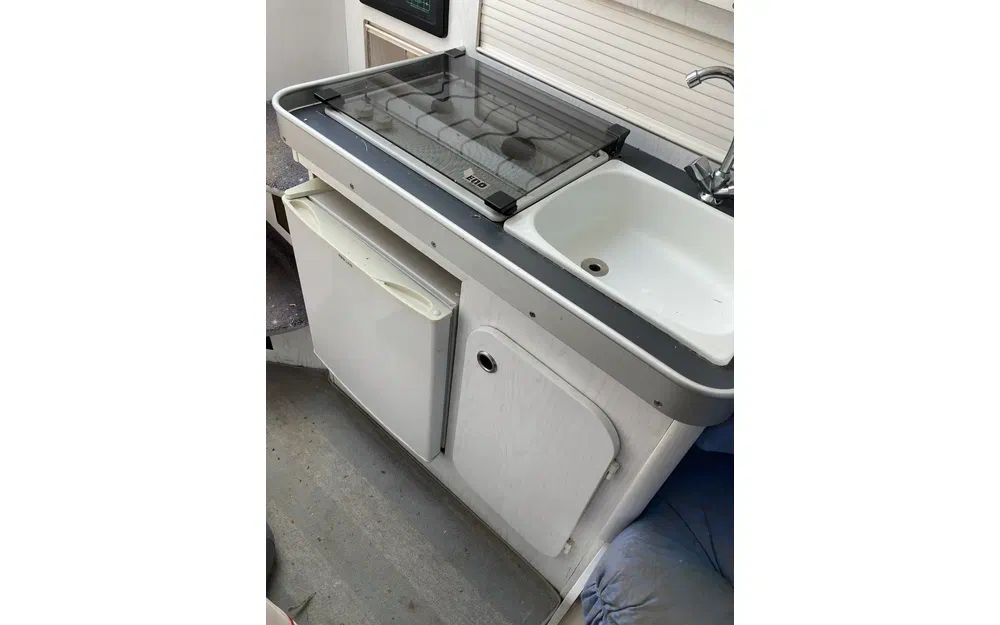 slider 6 Beneteau Flyer 7