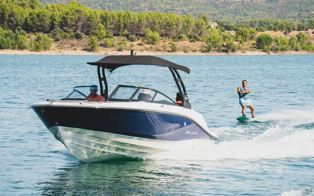 slider 3 Bayliner V20