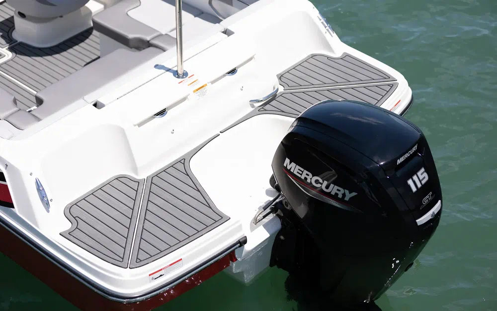 BaylinerVR4 BOWRIDER OB 