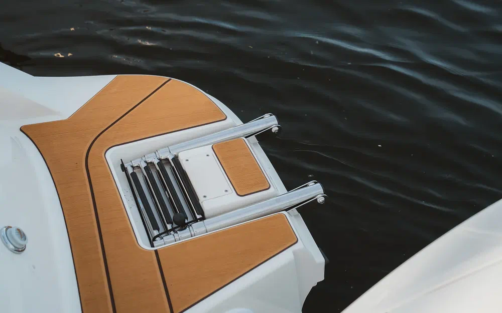 slider 11 Bayliner C21