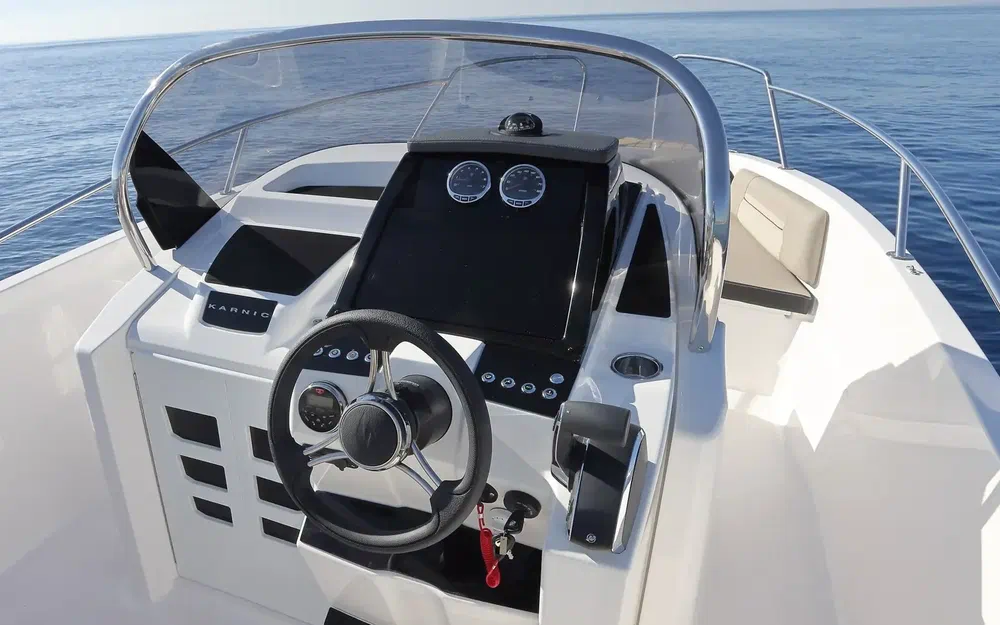 slider 10 Karnic SL 641