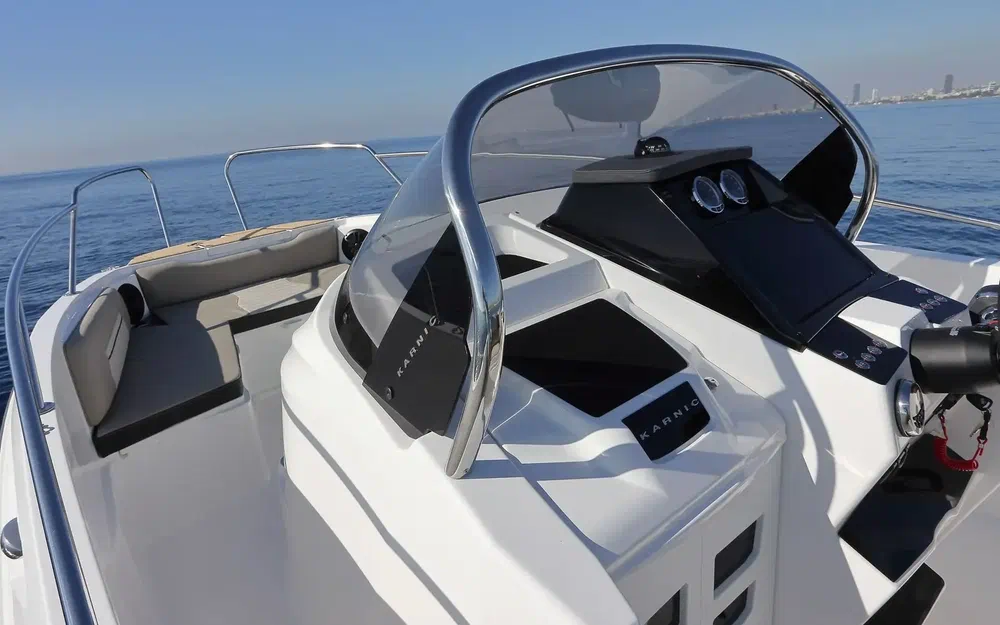 slider 13 Karnic SL 641