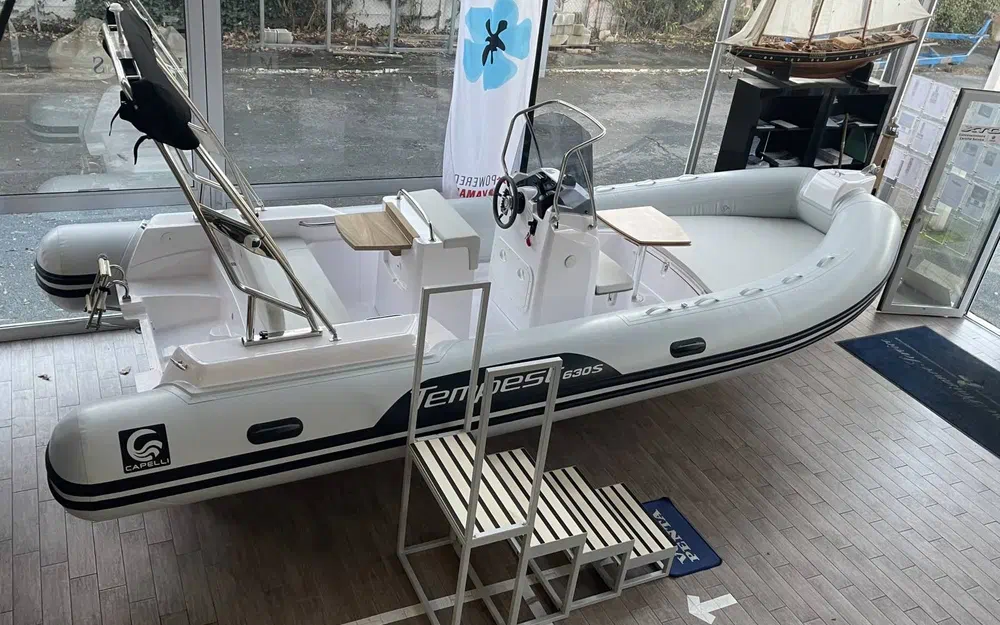 slider 8 Capelli Tempest 630 S