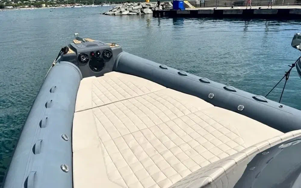 slider 8 Capelli Tempest 40