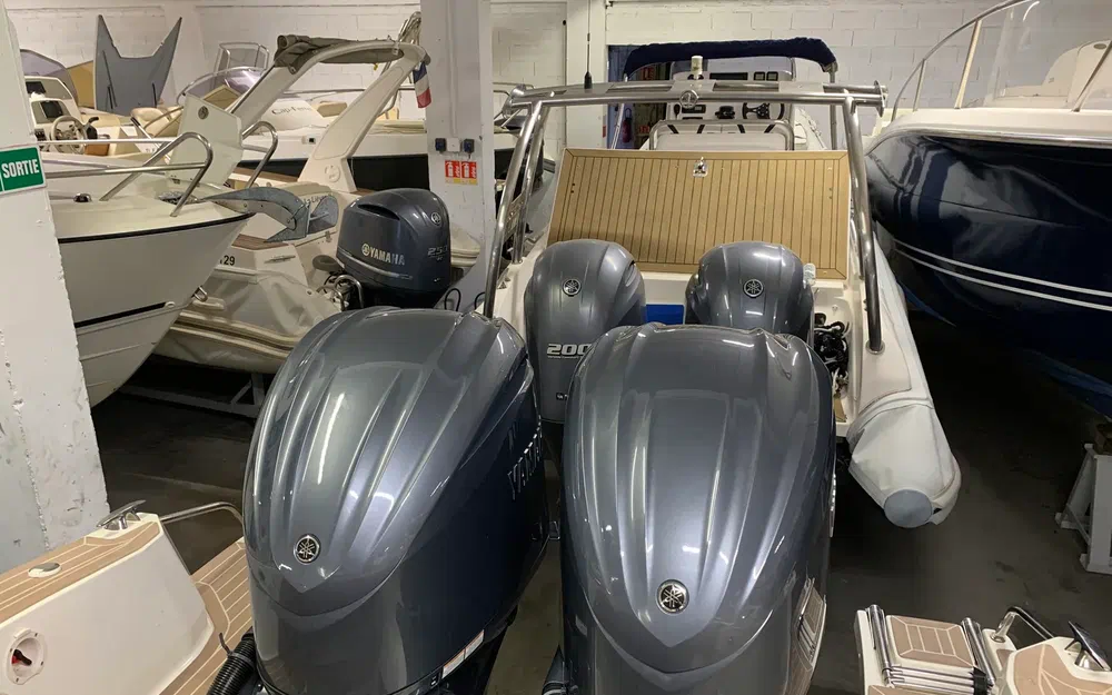 slider 21 Capelli tempest 1000 open