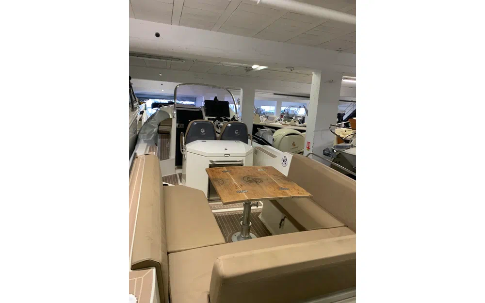 slider 4 Capelli tempest 1000 open