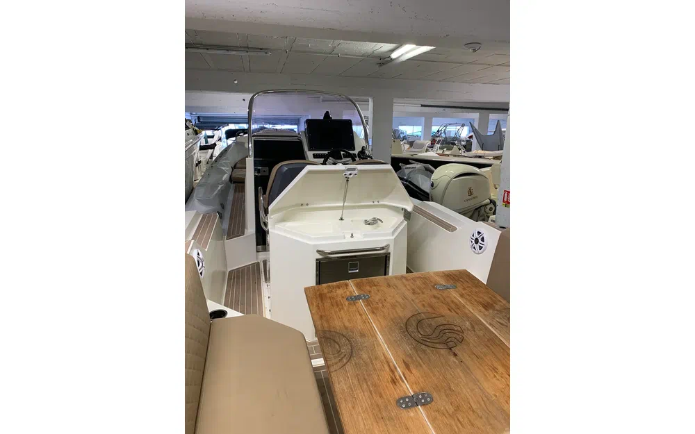 slider 5 Capelli tempest 1000 open