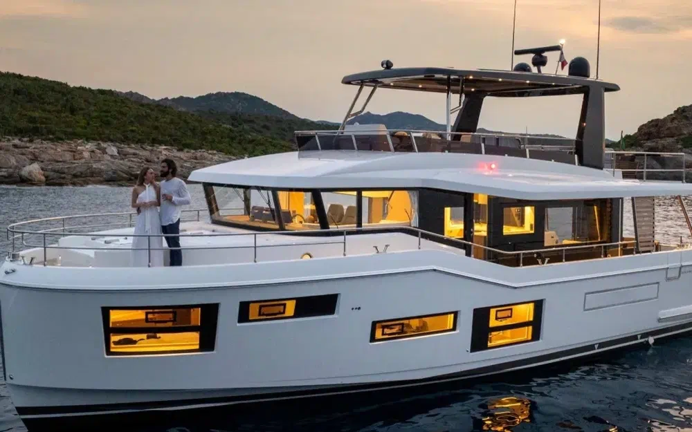 slider 4 Beneteau Grand Trawler 63