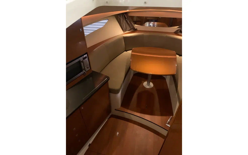 slider 1 Jeanneau Leader 9