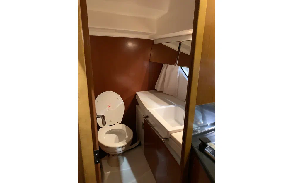 slider 3 Jeanneau Leader 9