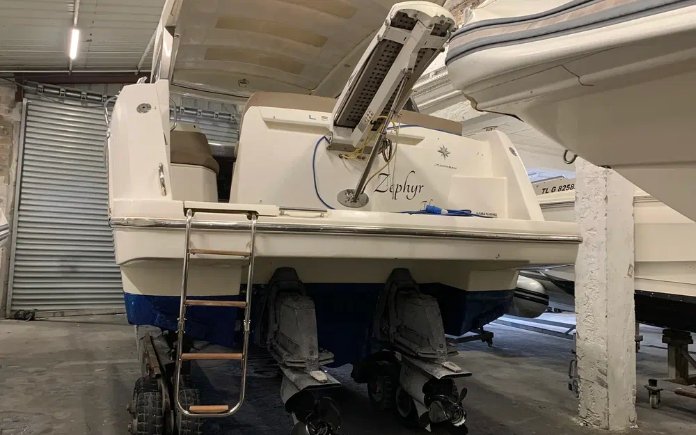 slider 4 Jeanneau Leader 9